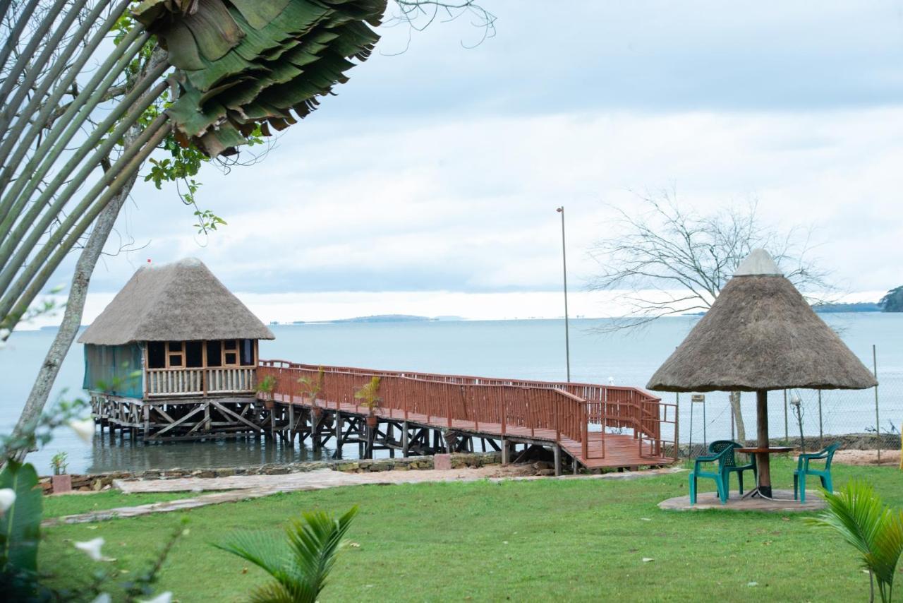 Mirembe Resort Beach Hotel Ssese Kalangala Exterior foto